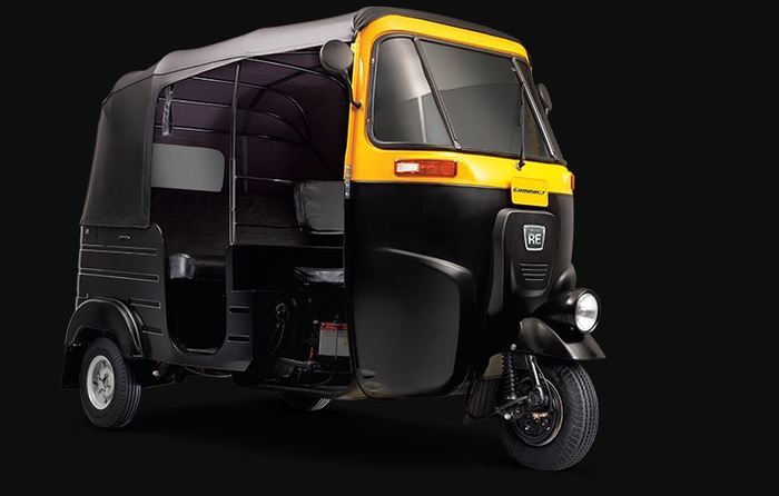 bajaj compact auto price